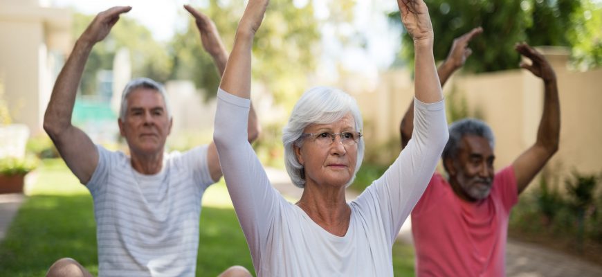 assisted-living-senior-exercise